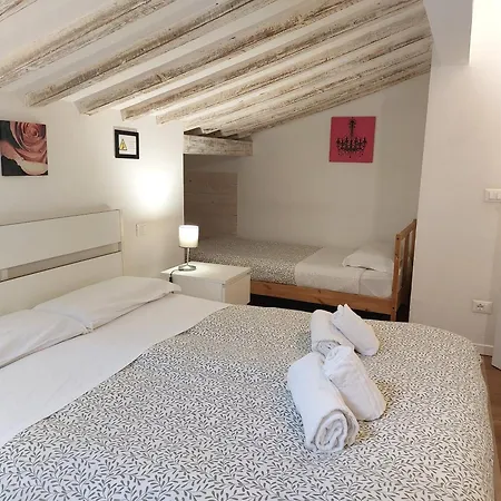 Alloggi Francesco Apartment *