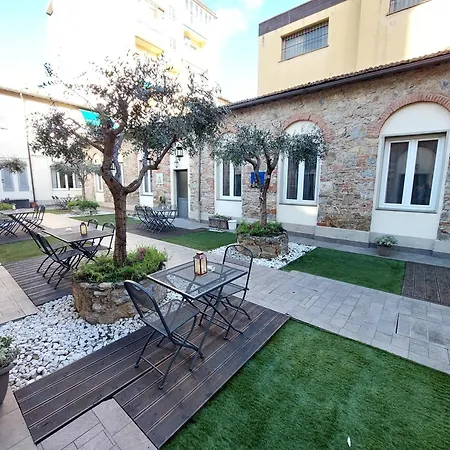 Apartment Alloggi Francesco *